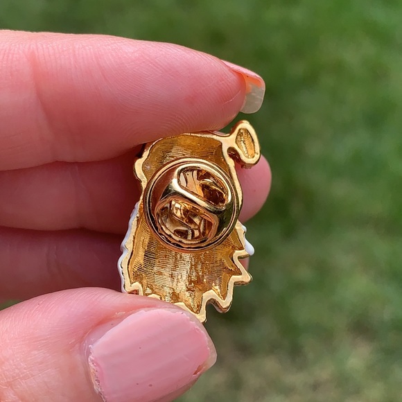 New Santa with Crystals Pin - Picture 5 of 5